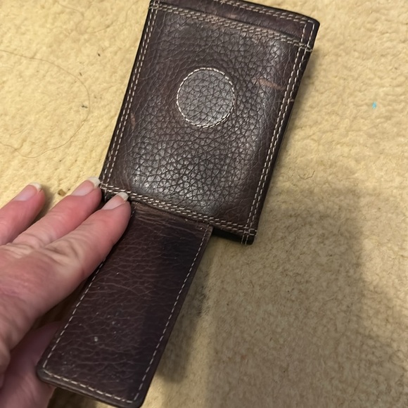 Carhartt Men's Rugged Front Pocket Wallet - Brown/Black​ - Picture 8 of 8